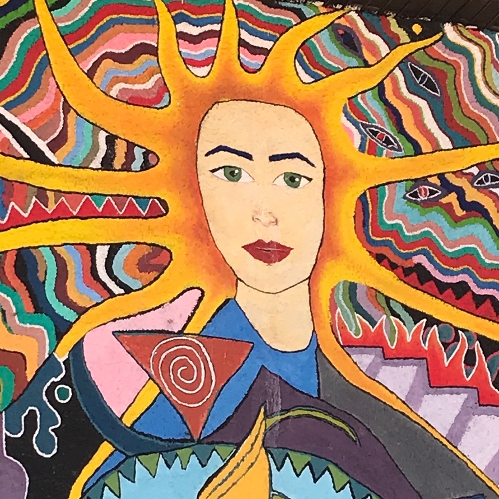 Meet your Posher, Amira